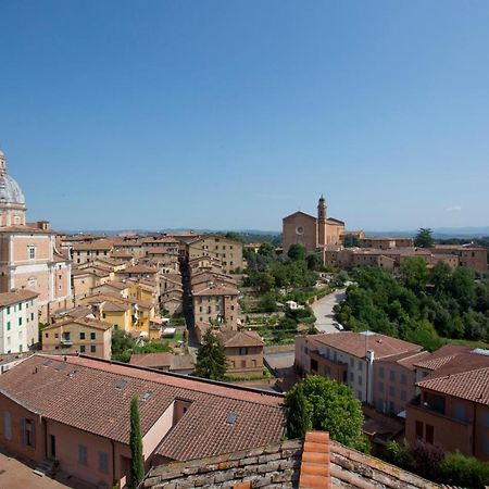 Residenza D'Epoca Palazzo Piccolomini Apartamento Siena Exterior foto
