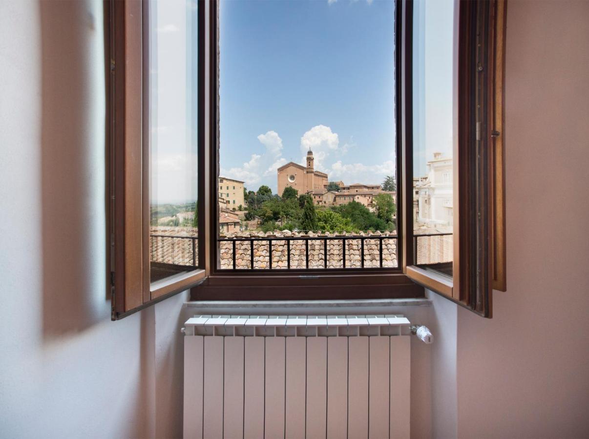 Residenza D'Epoca Palazzo Piccolomini Apartamento Siena Exterior foto
